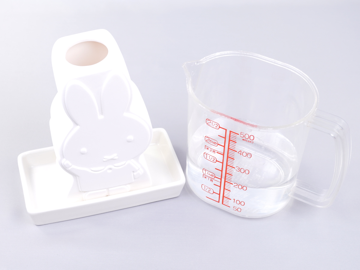 ミッフィーのエコ加湿器使い方1