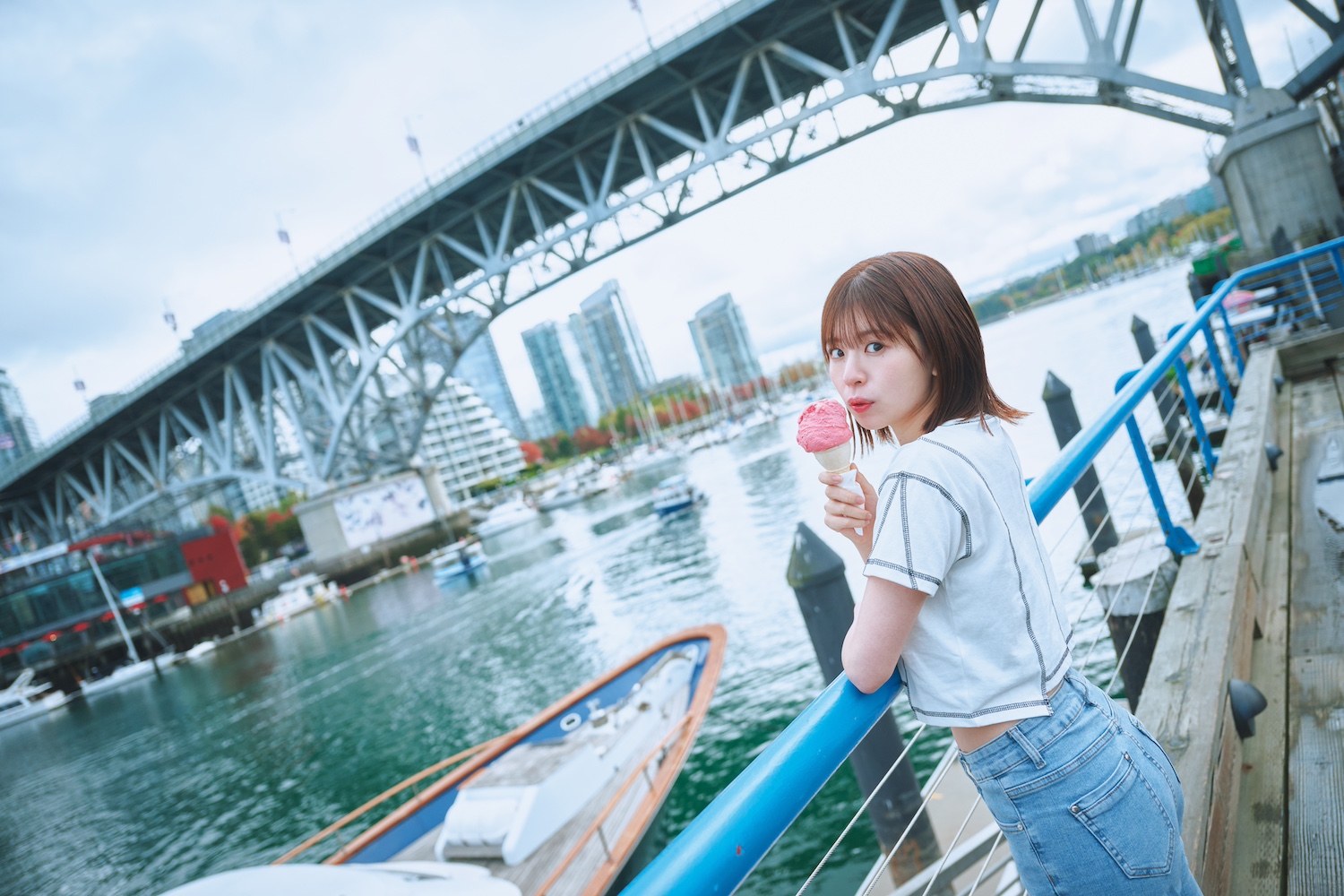 日向坂46 松田好花1st写真集イメージ画像②