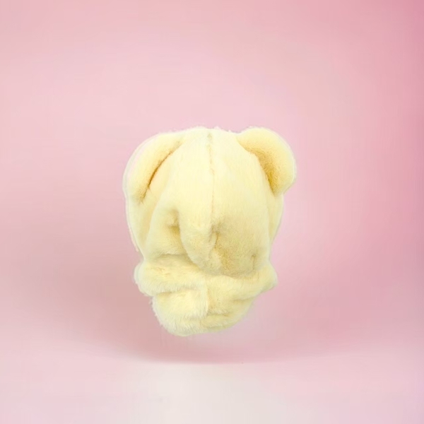 赤ちゃんくま後ろ