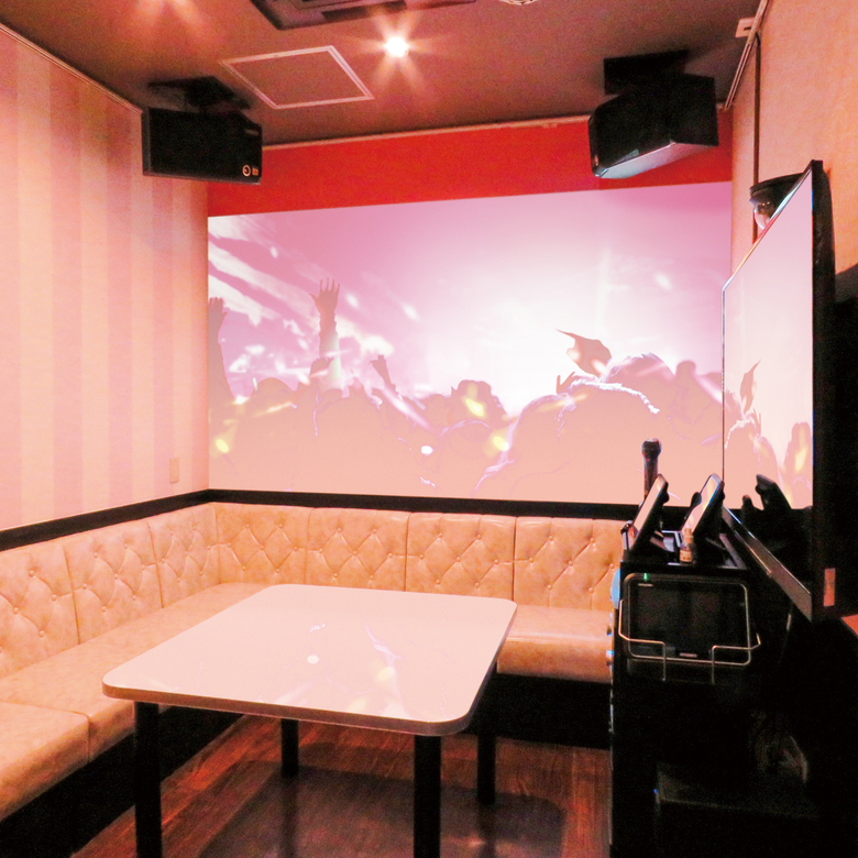 推し活におすすめのカラオケ店11選!魅力やお部屋の選び方まで 推し活におすすめのカラオケ店11選!魅力やお部屋の選び方まで