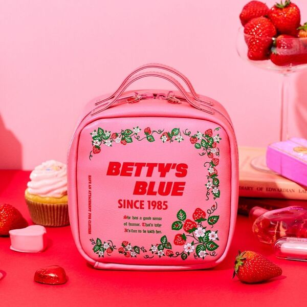 BETTY'S BLUE ショッパーみたいなコスメポーチ BOOK (宝島社ブランドムック)