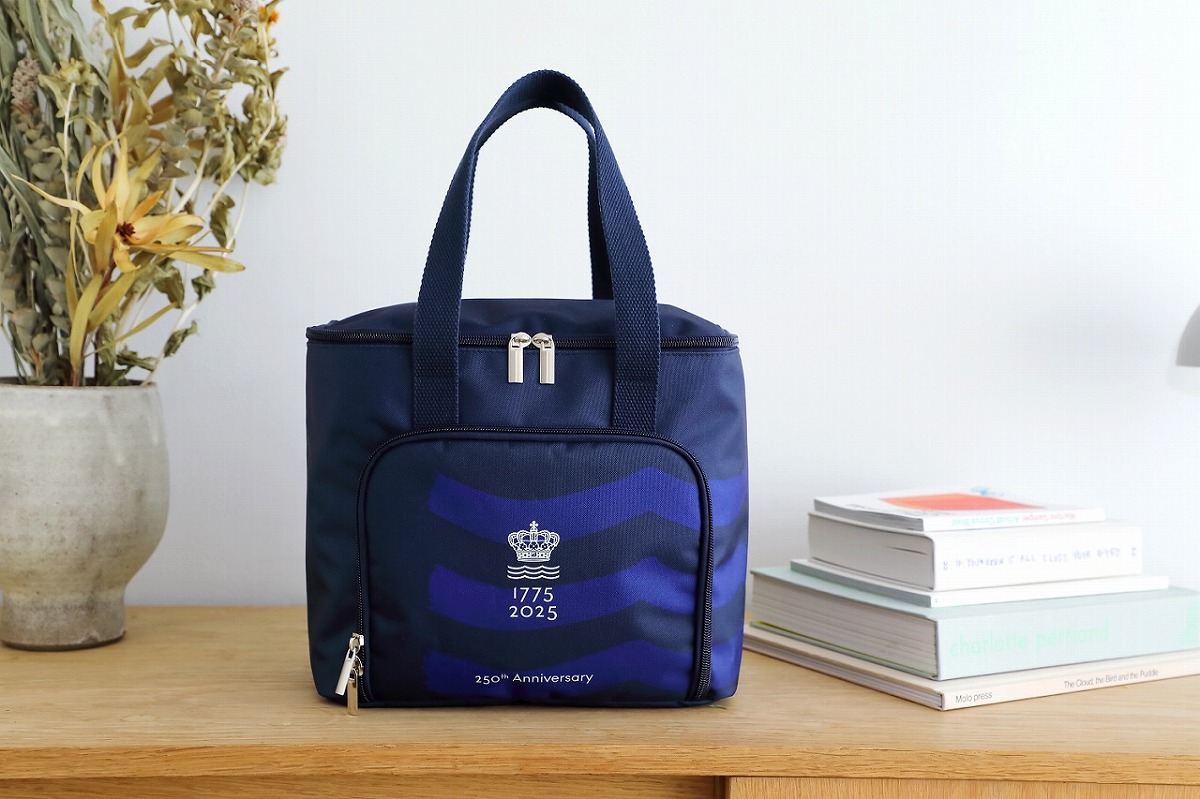 ROYAL COPENHAGEN 250th Anniversary Book