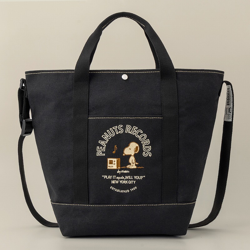 SNOOPY めっちゃBIG！！ BOAT TOTE BAG BOOK