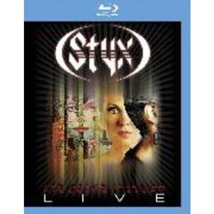 ザ・グランド・イリュージョン／ピーシズ・オブ・エイト：ライヴ・イン・コンサート（Ｂｌｕ－ｒａｙ　Ｄｉｓｃ）