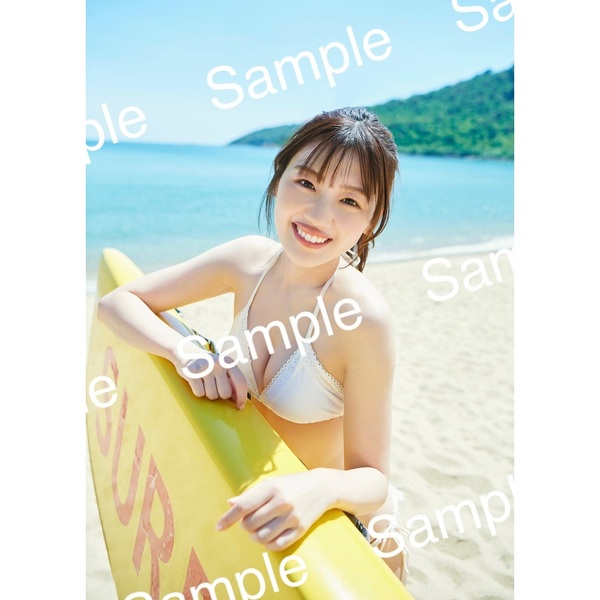 日向坂46 佐々木美玲1st写真集 「陽射しのパレード」【セブンネット限定特典：B3サイズ ポスター1枚付き（丸めて発送）】  通販｜セブンネットショッピング