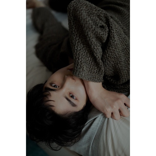 本田響矢写真集『ECHOES』【セブンネット限定特典：B3サイズ ポスター