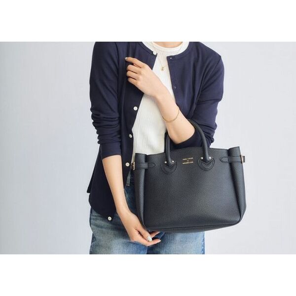 【極美品】 YOUNG&OLSEN トートバッグ サイドベルト ブラック 希少 YOUNG&OLSEN The DRYGOODS STORE BELTED TOTE BAG BOOK (宝島社