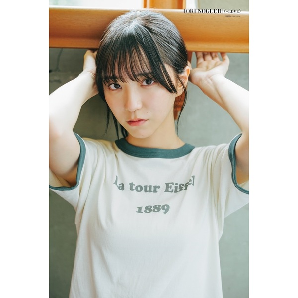 乃木坂46 5期生 五百城茉央 楽しい 直筆サイン入りTシャツ