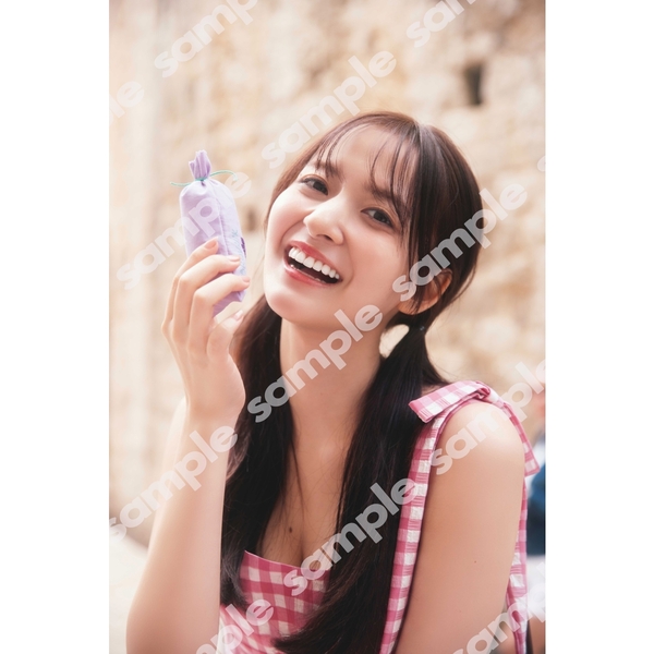 乃木坂46 金川紗耶1st写真集『好きのグラデーション』【通常カバーVer