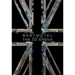 BABYMETAL／BABYMETAL - LIVE AT THE O2 ARENA <通常盤> DVD（セブンネット限定特典：缶バッジ）（ＤＶＤ）