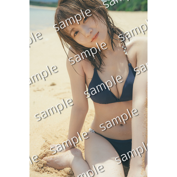 秋元真夏フォトブック『淡淡(あわあわ)』【セブンネット限定特典