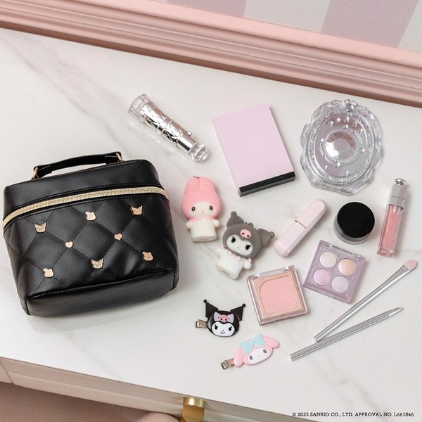 マイメロディ&クロミ Anniversary Vanity Pouch BOOK (宝島社
