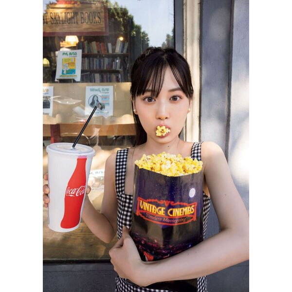 乃木坂46 山下美月 2nd写真集「ヒロイン」【通常表紙Ver.】 通販