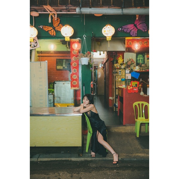 田中芽衣1st写真集「1C0N」 通販｜セブンネットショッピング