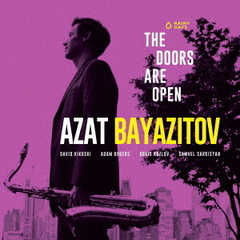 THE　DOORS　ARE　OPEN