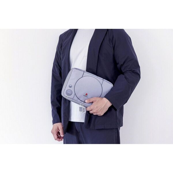 初代PlayStationの原寸大マルチケース付きBOOK New ver. (宝島社
