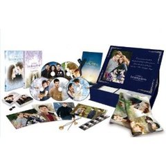 ブレイキング・ドーン Part 2／トワイライト・サーガ DVD&Blu-rayコンボコレクターズBOX ＜microSD＆『ブレイキング・ドーンPart1Extended Edition』DVD付 “Eternal” エディシ（ＤＶＤ）