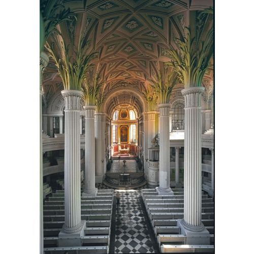 美しい荘厳な芸術ヨーロッパの大聖堂