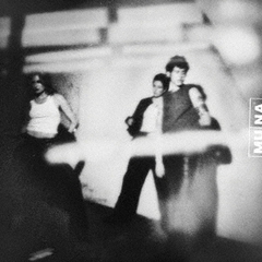 Dancing　On　The　Wall