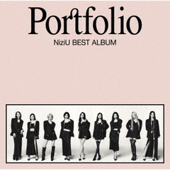 NiziU／Portfolio（初回生産限定盤／CD+ブックレット）（セブンネット限定特典：オリジナル・スマホサイズステッカー（全9種のうち、1種をランダムにてお渡し※ソロ写真全9種））