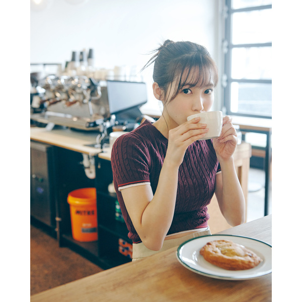 櫻坂46 松田里奈1st写真集『まつりの時間』【セブンネット限定特典