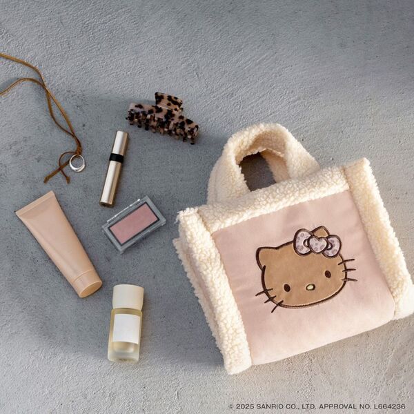 HELLO KITTY フェイクムートンバッグBOOK shell pink ver. (宝島社