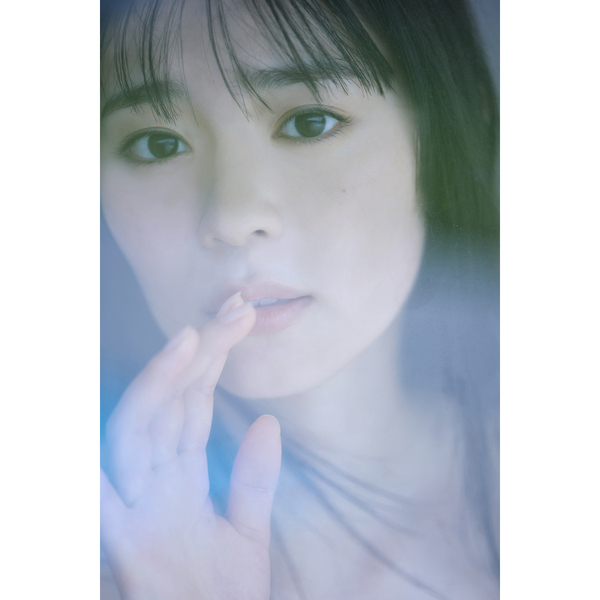 坂井仁香 2nd写真集 ひとかけら【直筆サイン本】【セブンネット限定