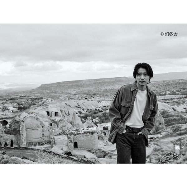 山崎賢人15周年記念写真集『15/30』【セブンネット限定特典：B5