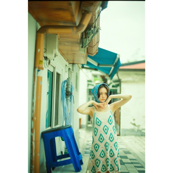 尾碕真花セカンド写真集（仮）【セブンネット限定：直筆サイン本