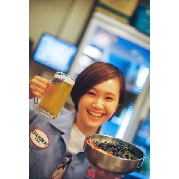 尾碕真花セカンド写真集「わー!!!」【セブンネット限定：直筆サイン本