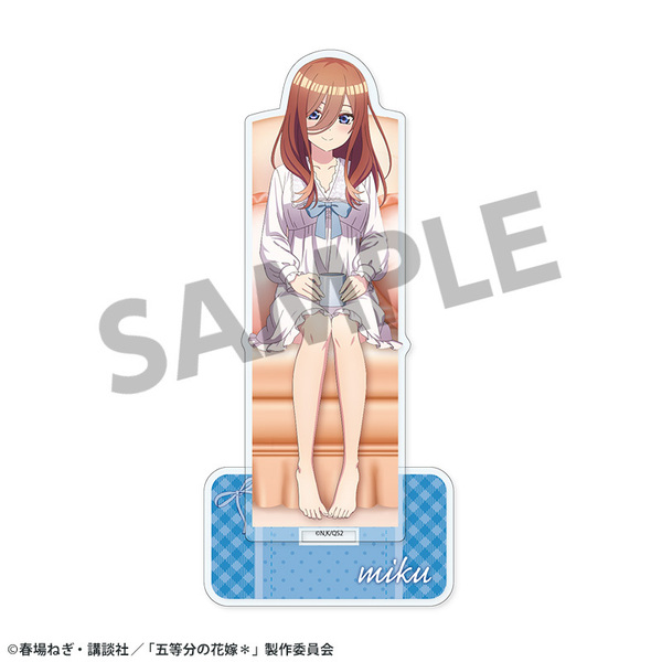 五等分の花嫁　アパレルコラボ　アクリルスタンド　中野三玖 五等分の花嫁＊ 描き下ろしアクリルスタンド 中野三玖 ナイト