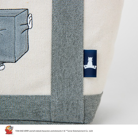 Tom And Jerry Tm Funny Art 2wayトートバッグbook トムver セブン イレブン セブンネット限定 通販 セブンネットショッピング