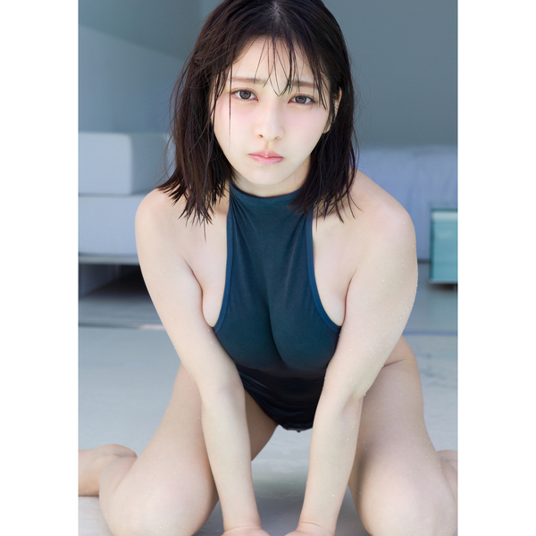 十味2nd写真集 『ぽみ』【セブンネット限定特典：B3サイズ ポスター1枚