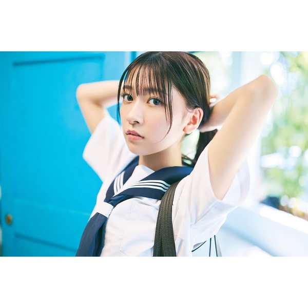 ファッションなデザイン 鈴原希実 1st写真集 届け【セブンネット限定表紙Ver.】 通販 アイドル