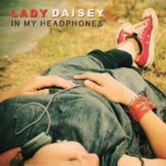 IN　MY　HEADPHONES