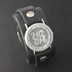 原由実 × Red Monkey Designs Collaboration Wristwatch MEN’S／BLACK