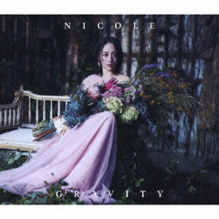 NICOLE／Gravity（初回盤B／CD+PHOTOBOOK）