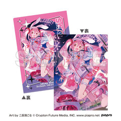 「桜ミク×Shibuya Sakura Stage」 A4クリアファイル Art by 二反田こな（2026年10月以降発売予定）