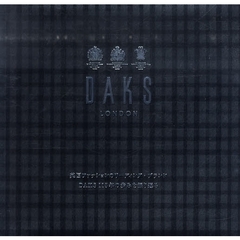 Ａ　ＨＩＳＴＯＲＹ　ＯＦ　ＤＡＫＳ　Ｃｅｌｅｂｒａｔｉｎｇ　１１５　Ｙｅａｒｓ　英国ファッションのリーディング・ブランドＤＡＫＳ１１５年の歩みを振り返る