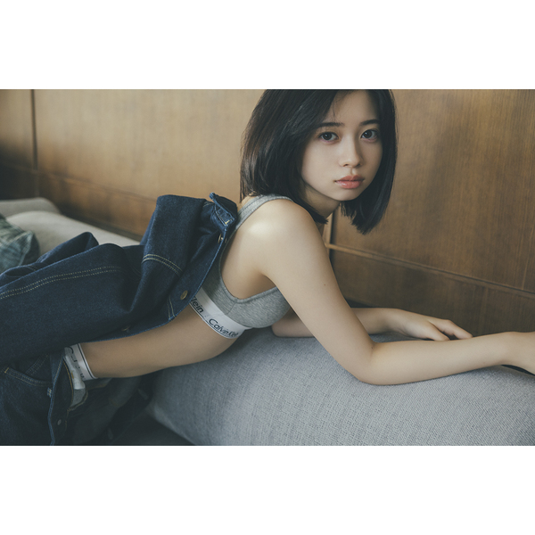Amazon.co.jp: 桜田ひより写真集 my blue : 桜田 ひより, 東 京