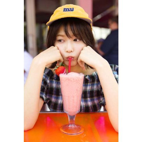欅坂46 渡邉理佐 1st写真集 「無口」 通販|セブンネット 欅坂46 渡邉理佐 1st写真集 「無口」 通販|セブンネット