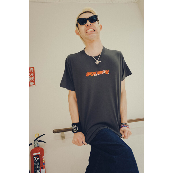 go!go!vanillas】Dig A Pony Tシャツ Charcoal Black Mサイズ 通販