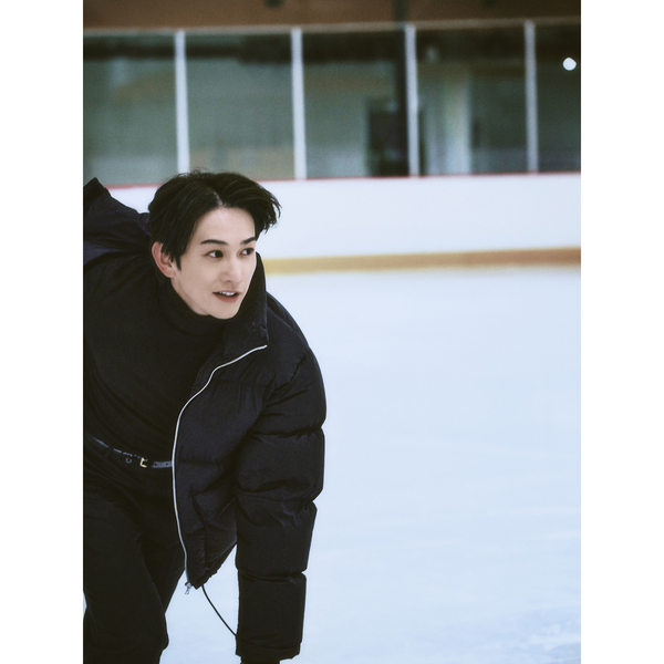 KEITA MACHIDA 15th Anniversary Photobook【セブンネット限定特典：B3