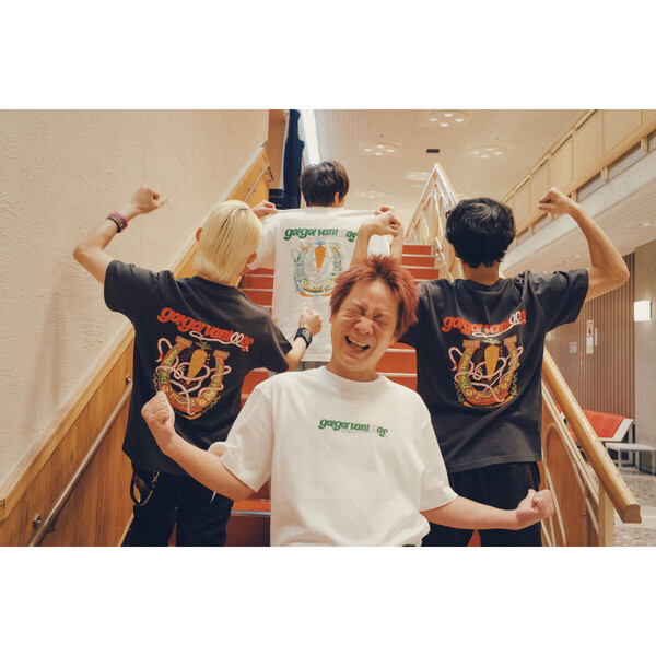 go!go!vanillas】Dig A Pony Tシャツ White Mサイズ 通販｜セブン