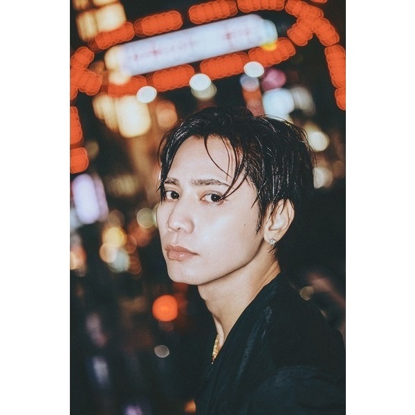 光と影 神谷健太1st写真集【セブンネット限定特典：フレークシール付き