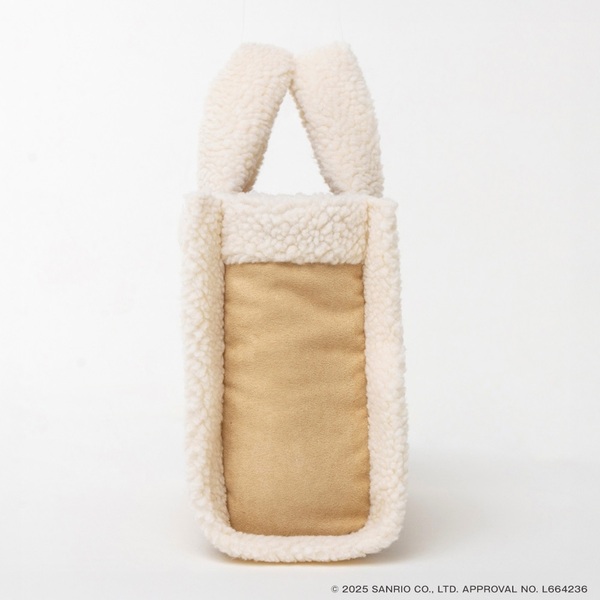 【完売品】マイメロディ　フェイス　ムートン　バッグ HELLO KITTY フェイクムートンバッグBOOK creamy brown ver.（セブン