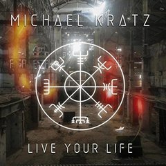Live　Your　Life